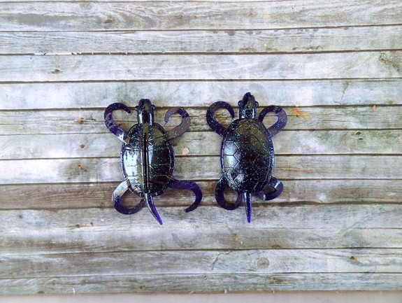 Bomshell-Turtle Lure June Bug